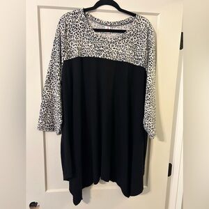 Women’s Plus Top 3X Black with animal print